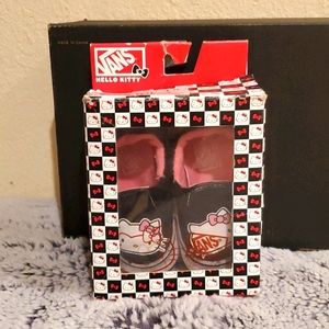 Vans Hello Kitty infant shoes
